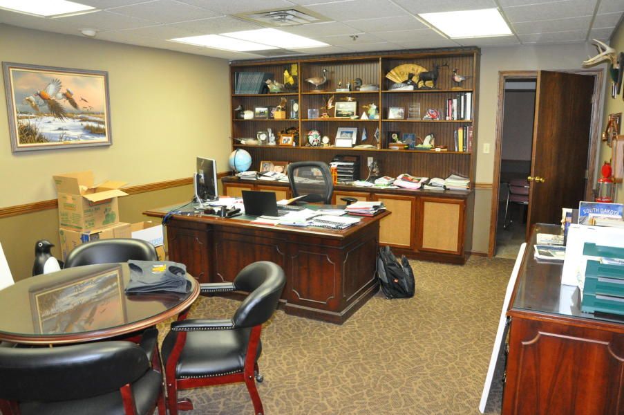 1313 Western Ave, Brookings, SD 57006